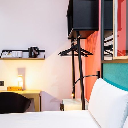 Hotel Pilime Paris Bagian luar foto
